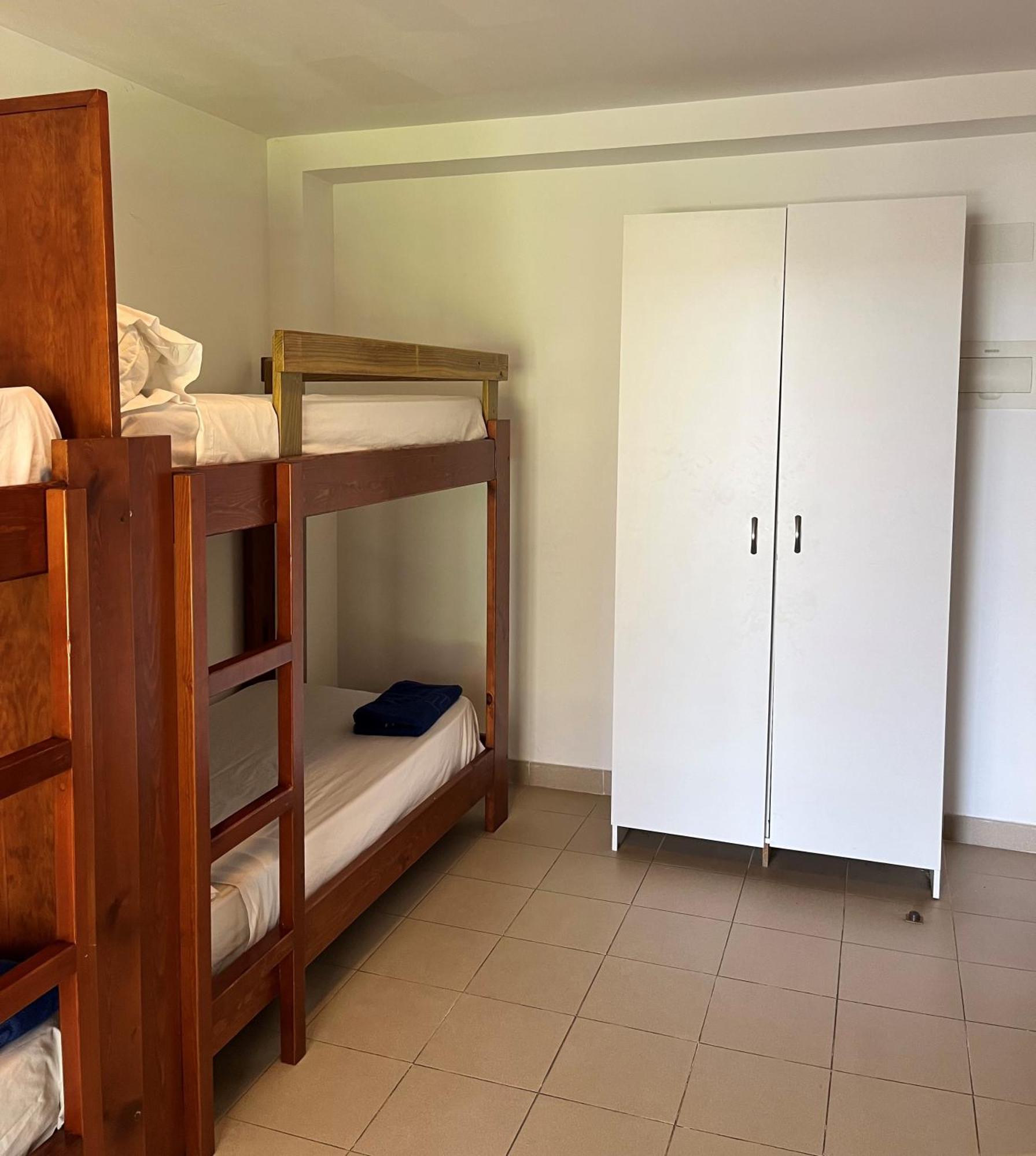 Albergue Zaragoza Camping מראה חיצוני תמונה